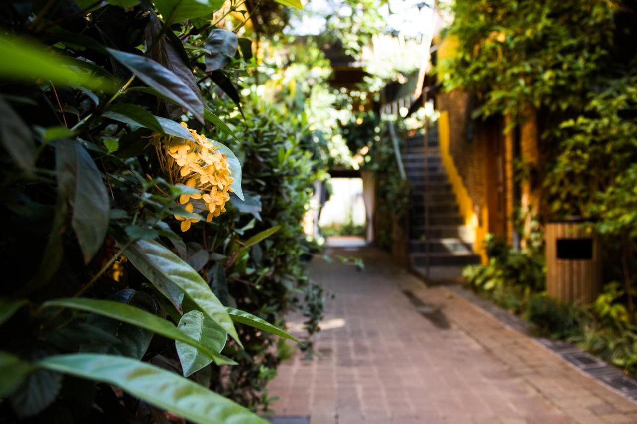 Hotel Bougainviller Kampala Exteriér fotografie
